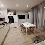 1 بوتسك